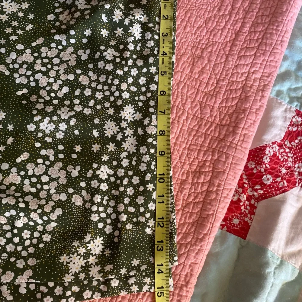 Ann Taylor, green and white sleeveless top, blouse. women’s size XL. - Picture 6 of 6